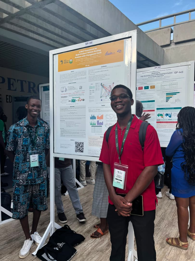 Présentation de mon poster au Deep Learning Indaba 2026